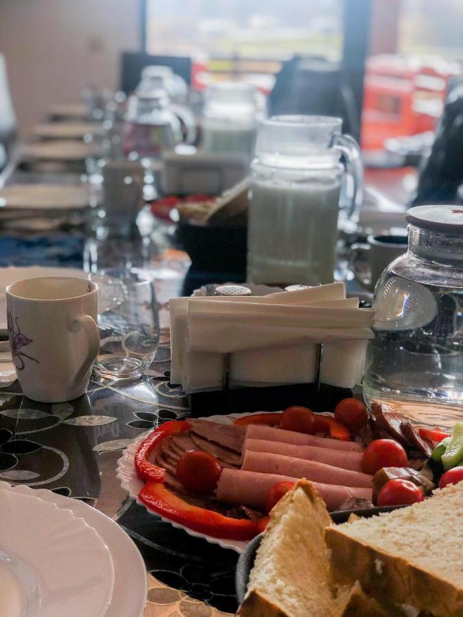 Pensiunea Trecatoarea Lupilor Burda Zewnętrze zdjęcie